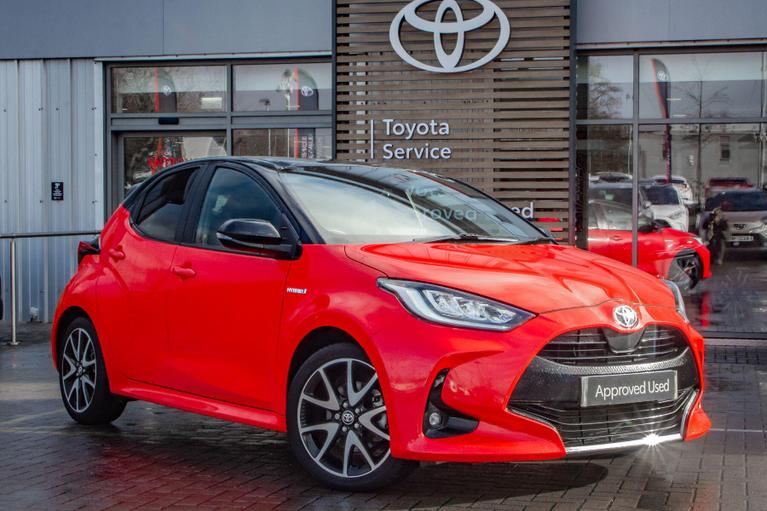 Used Toyota Yaris YY21UPM 1