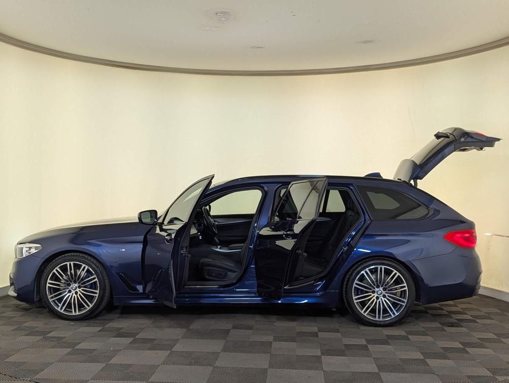Used 2019 BMW 5 Series Blue £23,995 | 37,160 Miles | V12