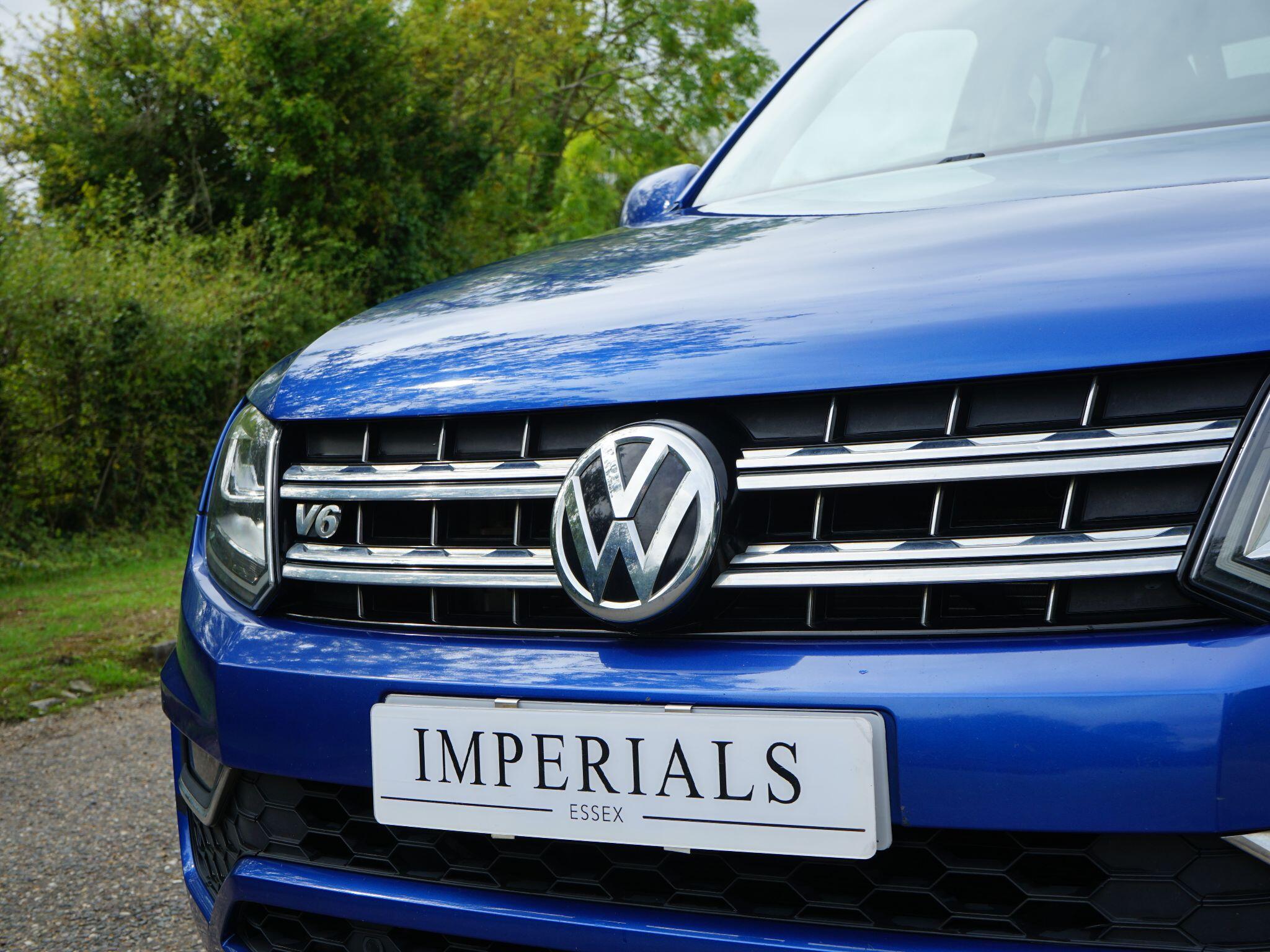 Volkswagen Amarok 3.0 TDI V6 Highline Auto 4Motion Euro 6 (s/s) 4dr — photo 9