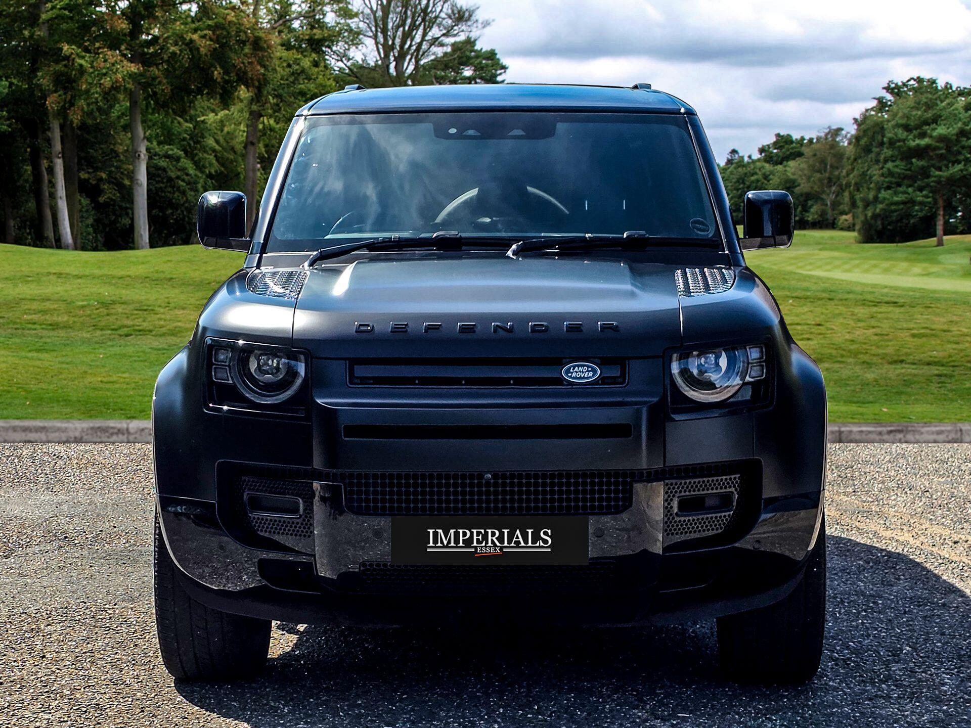 Land Rover Defender 110 3.0 D300 MHEV X-Dynamic SE Auto 4WD Euro 6 (s/s) 5dr — photo 10