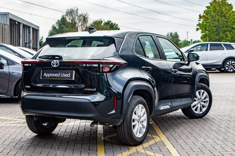 Used Toyota Yaris Cross DV73OYL 2