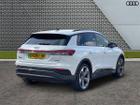 Audi Q4 Photo 13