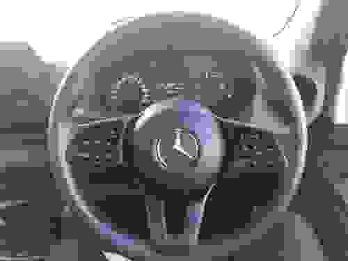 Mercedes-Benz Sprinter Photo at-2884ed15fb424dc7a93aaaa624d4b61d.jpg
