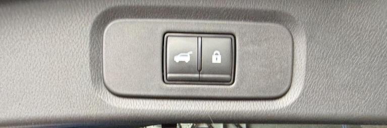 Used Nissan Qashqai KE73UYV 21