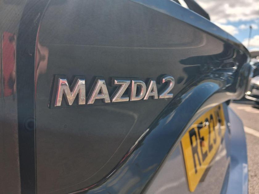 Mazda Mazda2 HYBRID Photo at-288d0da2748447449282840b2db729d0.jpg