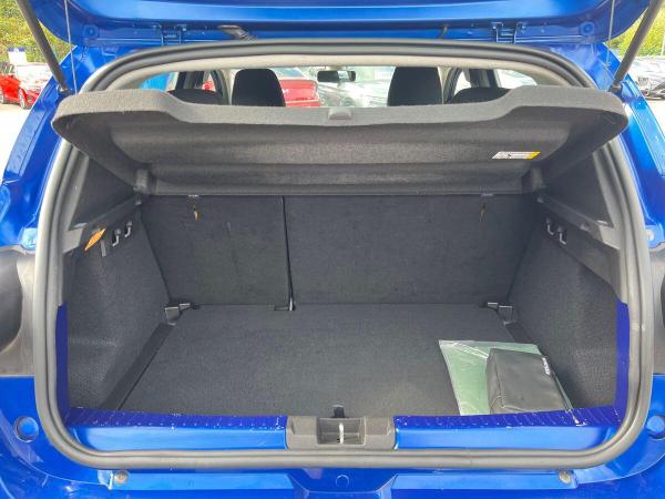 Dacia Sandero Stepway Photo at-28ac23f5045148248ff24b0c286dc3be.jpg