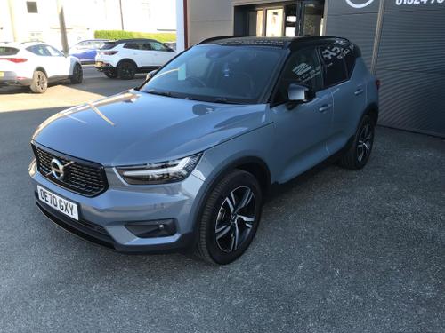 Volvo XC40 Photo at-28be36de03d3482aa66bd7e8c78b6c1a.jpg