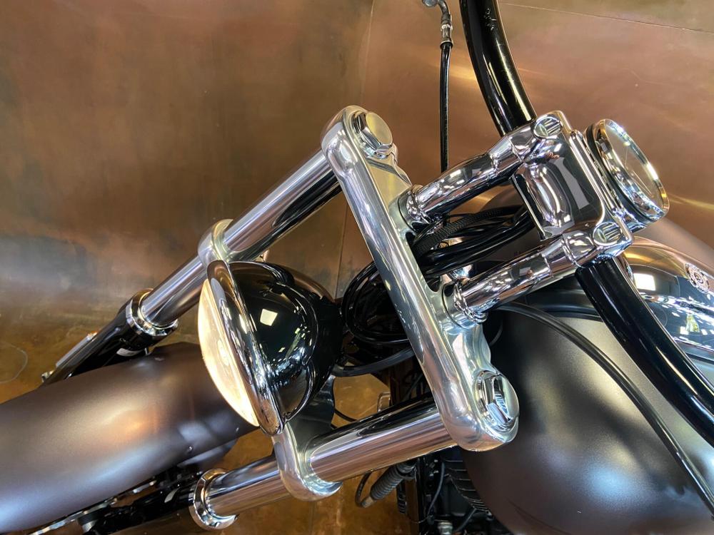 Harley-Davidson Softail Photo at-28df1190111f4c3899fa29e75fcfdfbe.jpg