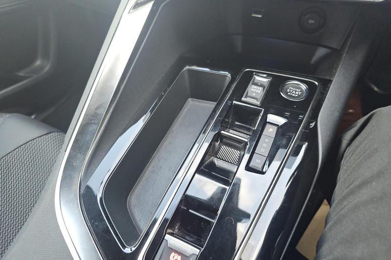 Used Peugeot 5008 KM74RJZ 16