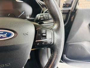 Ford Fiesta Photo 26