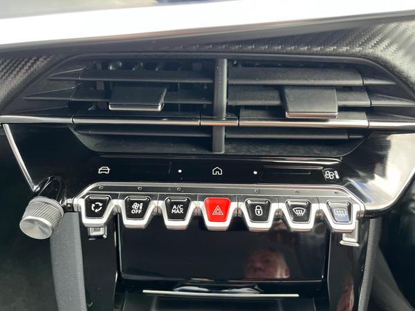 Used Peugeot 208 WN24ZHZ 38