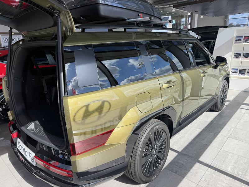 Hyundai Santa Fe Photo at-29009806249f409a89c9985c3ae1bcc4.jpg