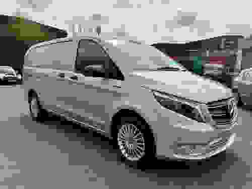 Mercedes-Benz eVito Photo at-2906a96aa15d4336ad9886b4a6e1642b.jpg