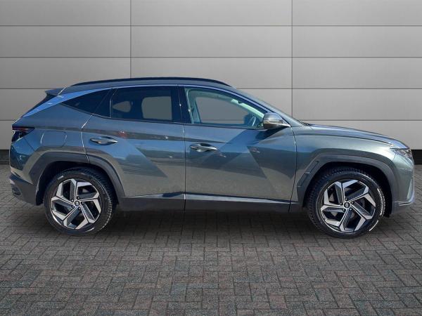 Hyundai TUCSON Photo at-290e3f39e97f45a1ae55f321ce693a36.jpg
