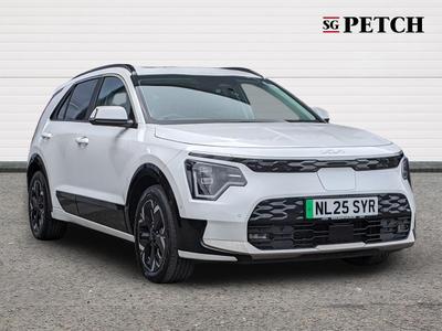 Used 2025 Kia Niro 64.8 kWh 4 White Pearl at Kia Motors UK