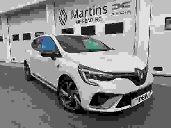 Used 2023 Renault Clio 1.0 TCe RS Line Euro 6 (s/s) 5dr White at Martins Group