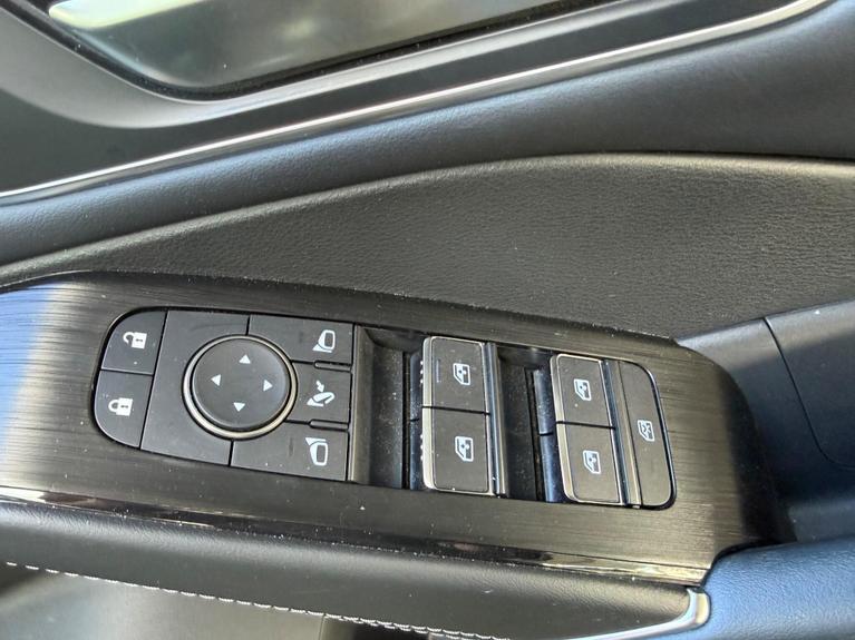 Used Nissan Qashqai WU73UXO 17