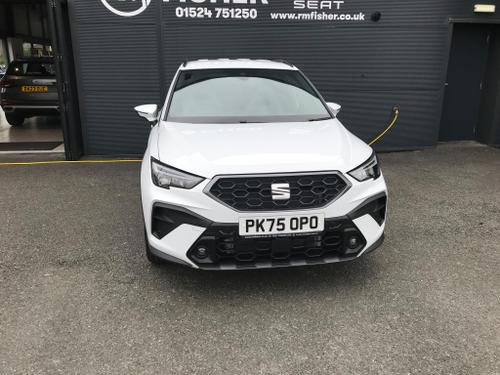 SEAT Arona Photo at-2975bfc7d86641a3aac03b09d0a07fe2.jpg