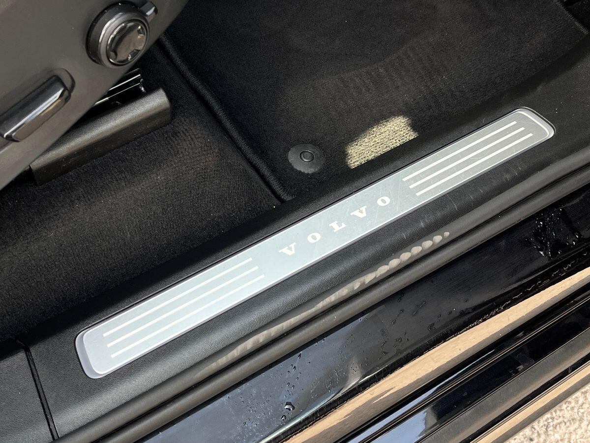 Volvo XC90 Photo 34