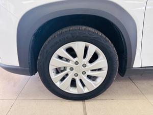 Suzuki S-Cross Photo 16