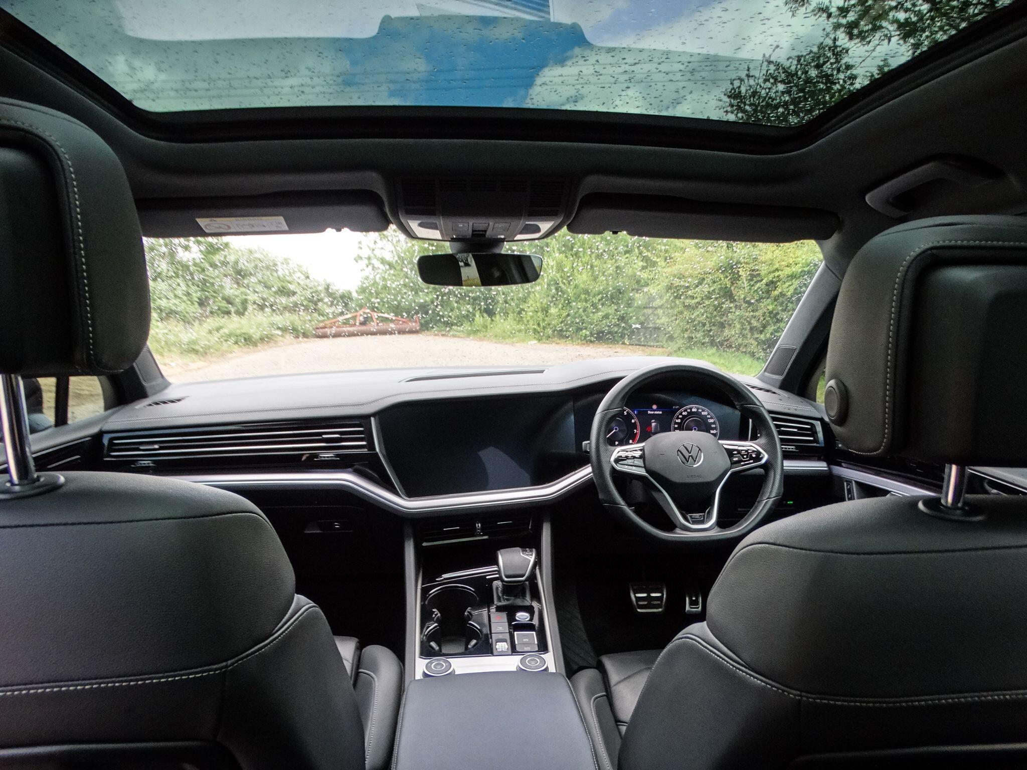 Volkswagen Touareg 3.0 TSI V6 Black Edition Tiptronic 4Motion Euro 6 (s/s) 5dr — photo 8