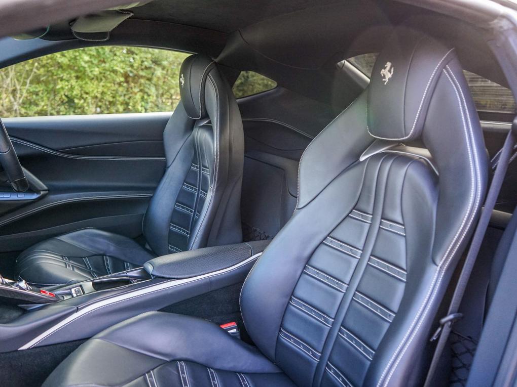 Used Ferrari 812 Superfast OO08SPB 12