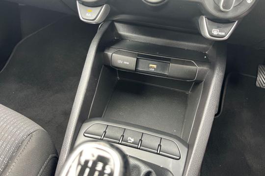 Kia Stonic Photo at-29bcc6fd5d724457bb7733b6eae73939.jpg