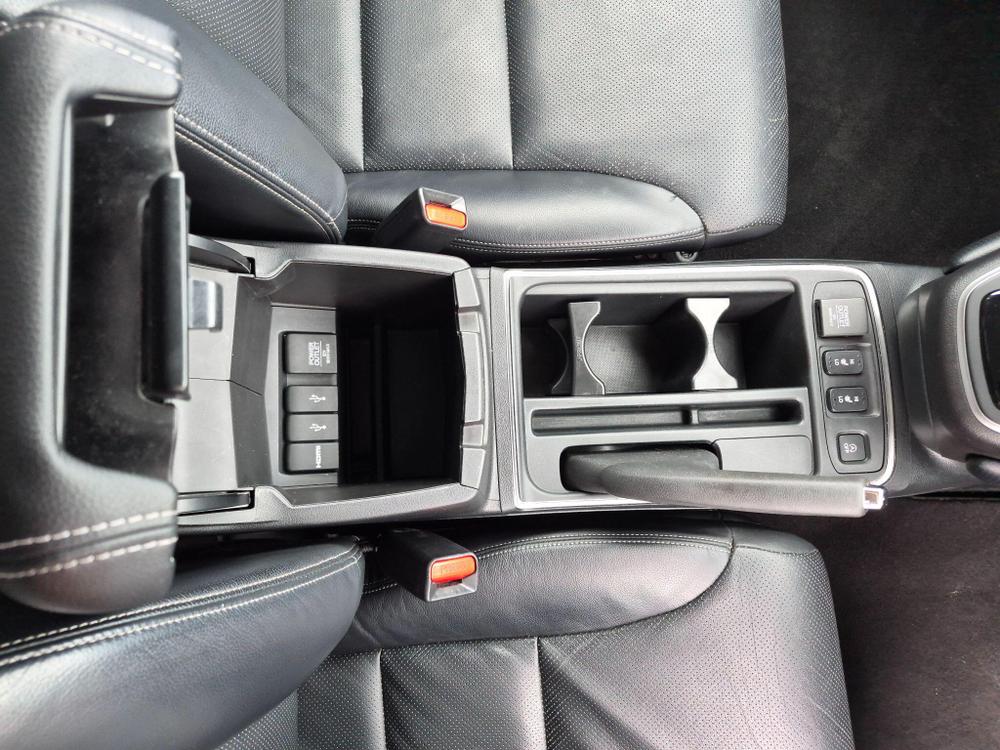 Honda CR-V Photo at-29c3545dc4804f0e8e45e3012483b5ef.jpg