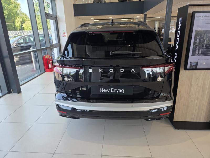 Skoda Enyaq Photo at-29f801d9f2534327b88288395eaff164.jpg