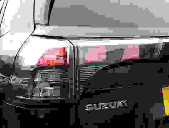 Suzuki SX4 S-Cross Photo at-2a43c75bcb2140218cb1ed2de05e49c6.jpg