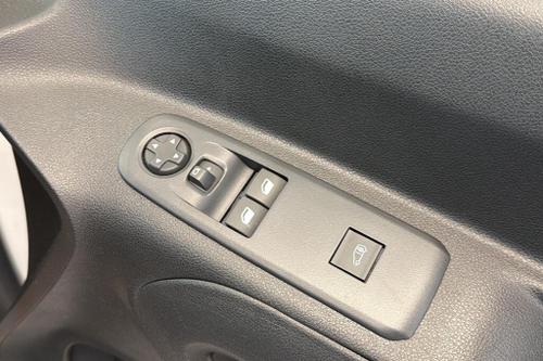 Citroen BERLINGO Photo at-2a43f42899544fcb9d4a37bd1f03628b.jpg