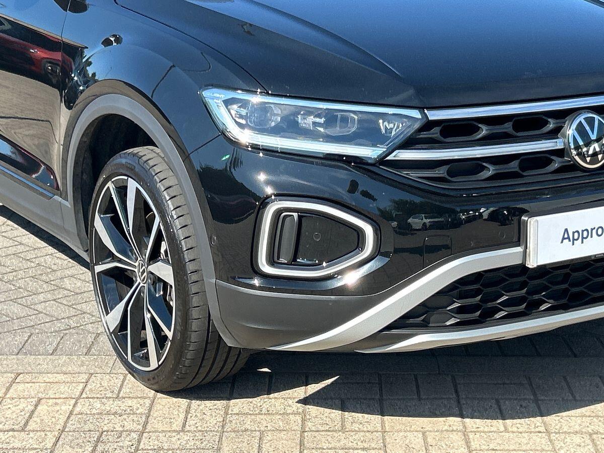 Volkswagen T-Roc Photo at-2a4b983b82b040f5a46eece5846d1485.jpg
