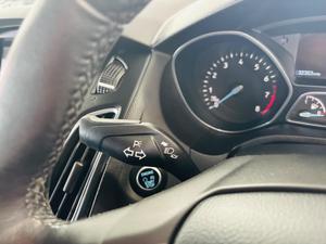 Ford Focus Photo 31