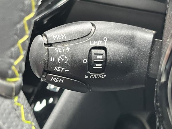 Used Peugeot 2008 LM23OJC 52