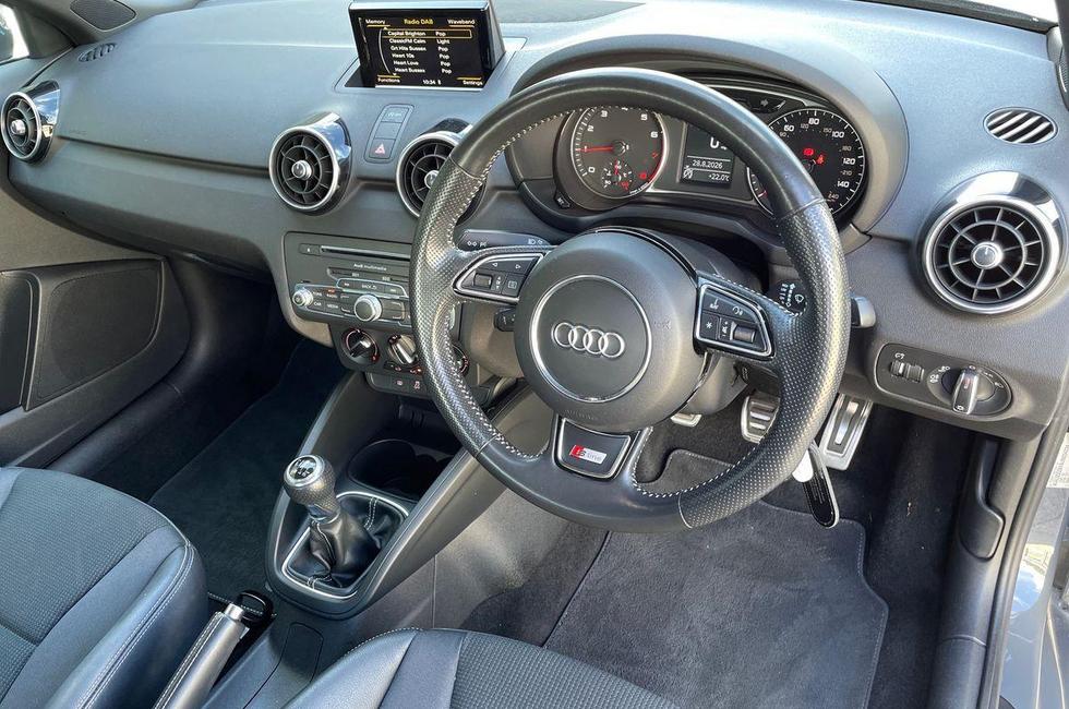 Audi A1 Photo at-2a7f63d3c8d74fb68d63f3118e3885dd.jpg