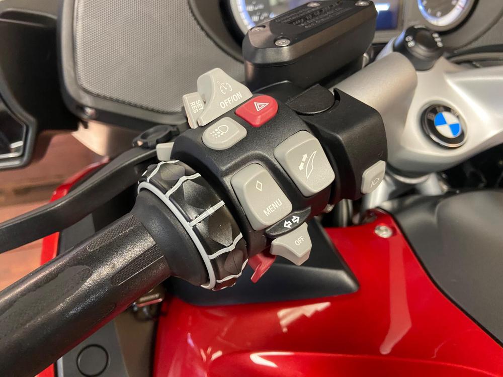 BMW R 1250 RT Photo at-2a9980c3c0504c51b967bdd03269410c.jpg