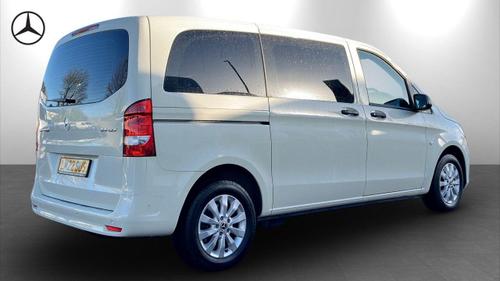 Mercedes-Benz Vito Photo at-2aa6cbb6f4d54d138af058c1ee261dea.jpg