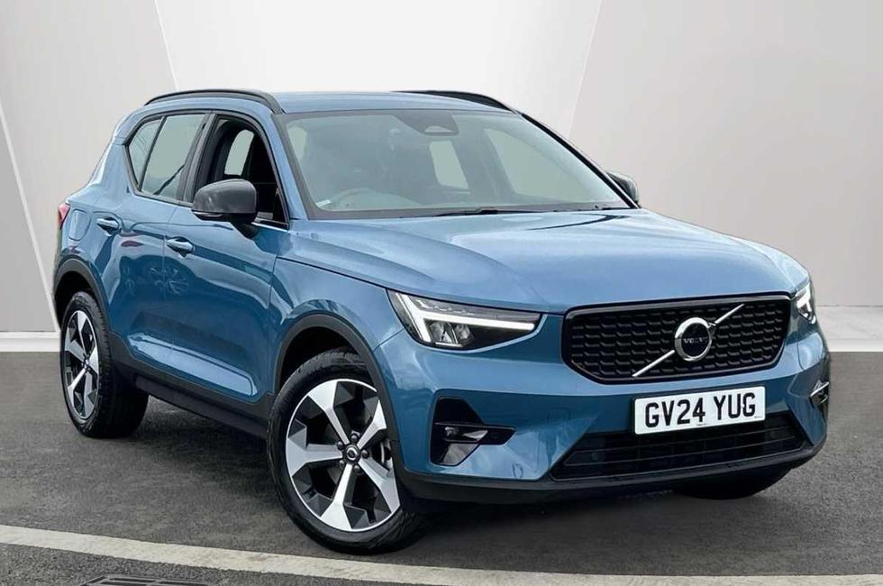 2024 Volvo XC40
