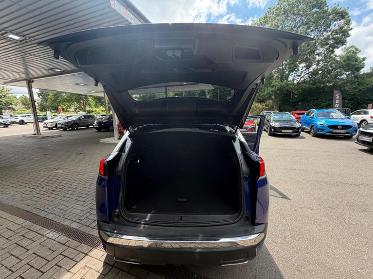 Used Peugeot 3008 MT68YMC 17