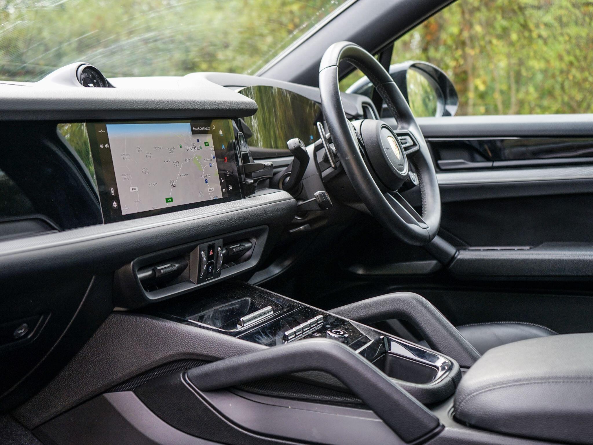 Porsche Cayenne 3.0 V6 E-Hybrid 25.9kWh TiptronicS 4WD Euro 6 (s/s) 5dr — photo 15