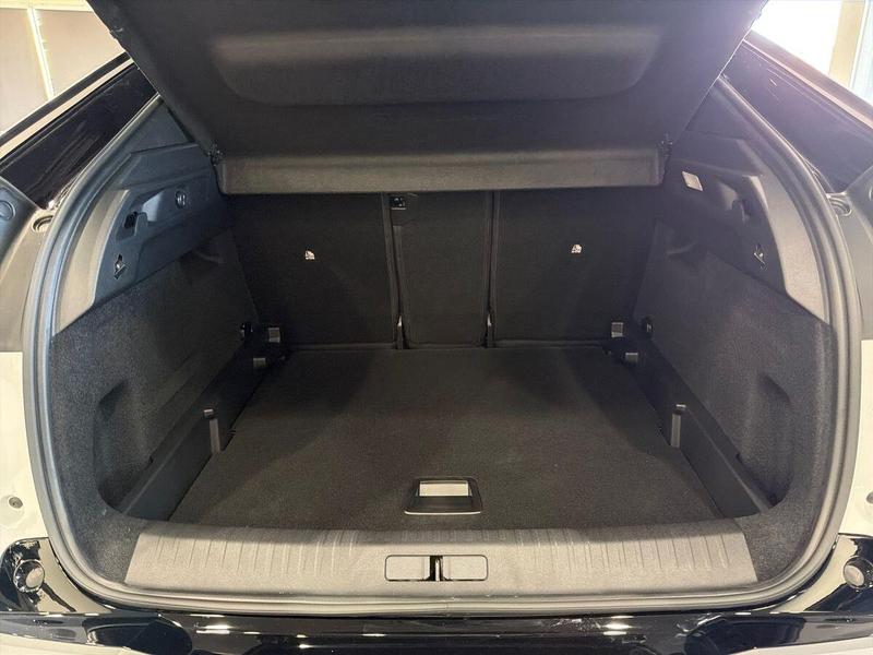 Used Peugeot E-3008 202602109822465 19