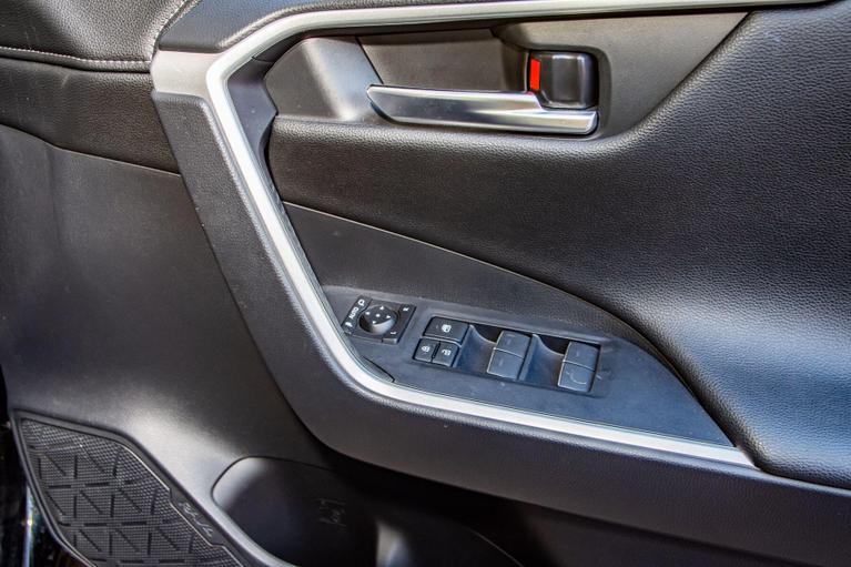 Used Toyota RAV4 WP73OWU 17