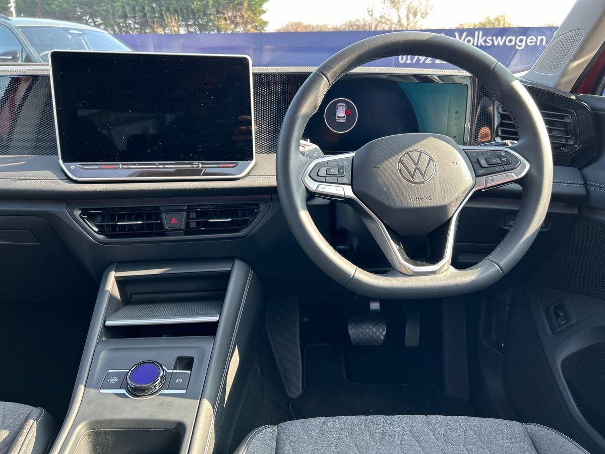 Volkswagen Tiguan Photo at-2b8a1906e2e947129ffdf884b9c78b17.jpg