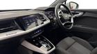 Audi Q4 Photo 5