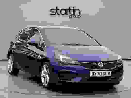 Vauxhall Astra Photo at-2bcc3bb92f4e4eb185b89a65e3921080.jpg