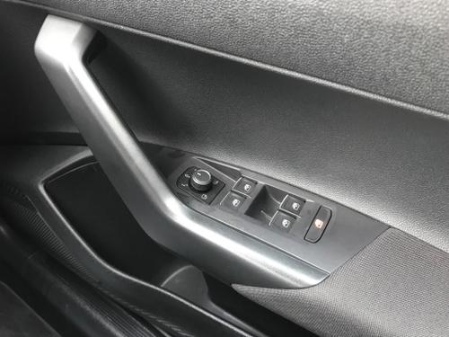 Volkswagen Taigo Photo at-2bce8740129c481991058196958a243a.jpg