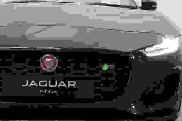 Jaguar F-Type Photo at-2bf739c8cdb24e1ea0f7033ad6337ec7.jpg