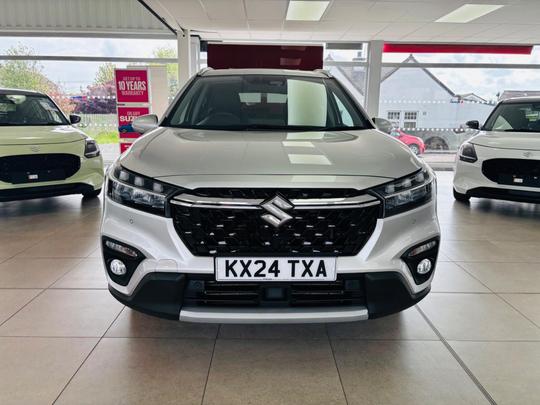 Suzuki S-Cross Photo at-2c0c9948d11446a3a3318caa49e51b26.jpg