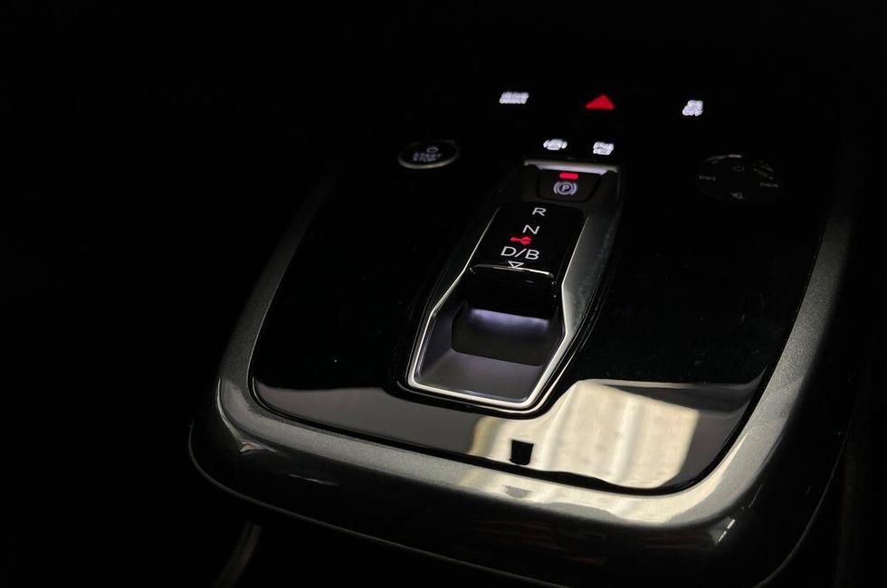 Audi Q4 Photo at-2c1e8a7e08774880a7787f9abb44a078.jpg