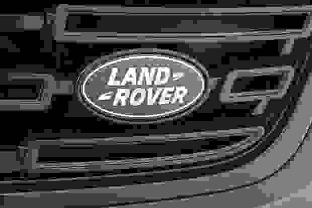 Land Rover RANGE ROVER VELAR Photo at-2c2729a192534b9db0abb090c88da845.jpg